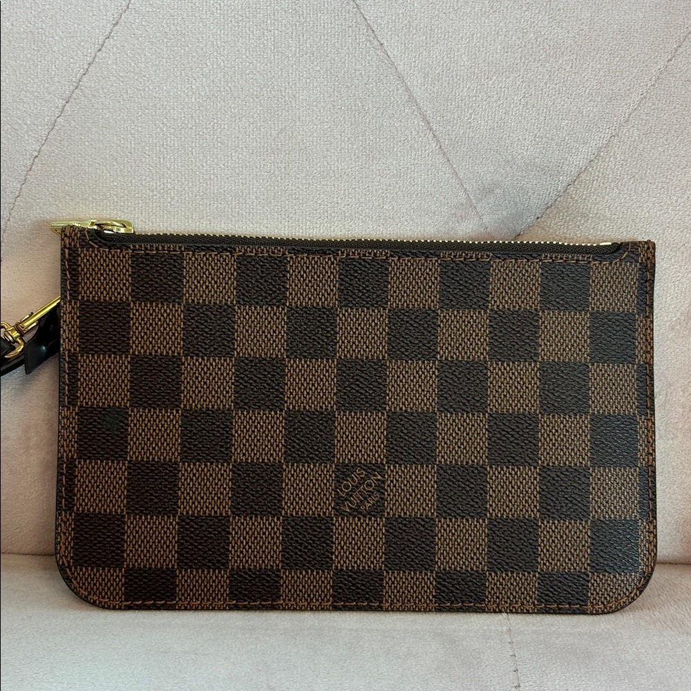 Louis Vuitton Damier Ebene Petite Pochette Wristlet LV Accessory Pouch
